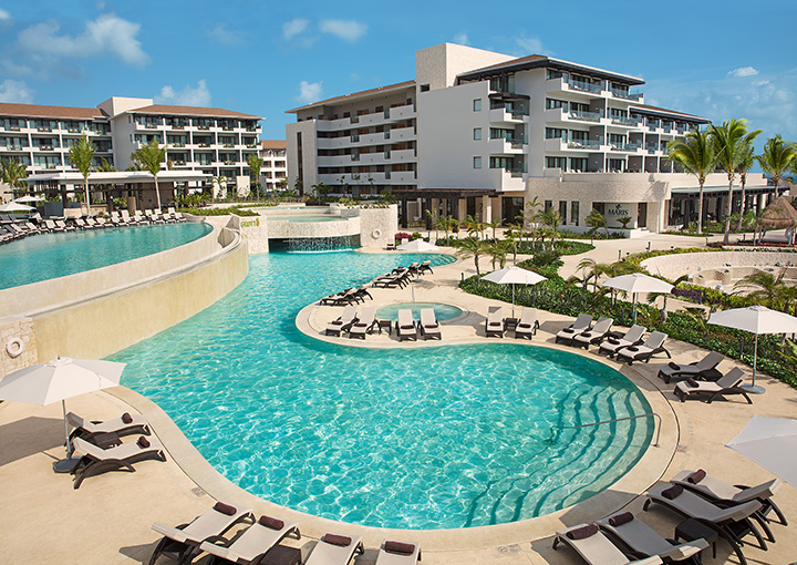 Dreams Playa Mujeres Pool (1)